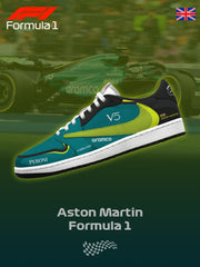 Une paire de baskets basses Martin F.1 V.1 Custom TS